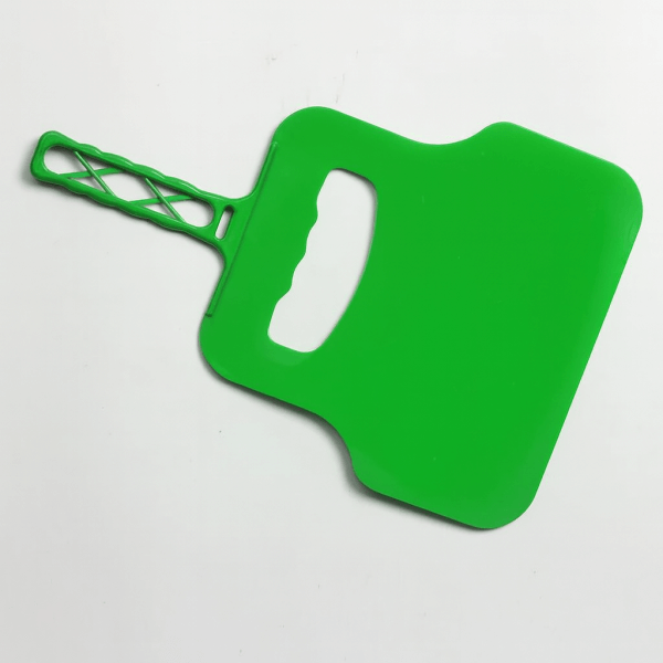 נפנף פלסטיק